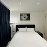 Cosy And Prime Location